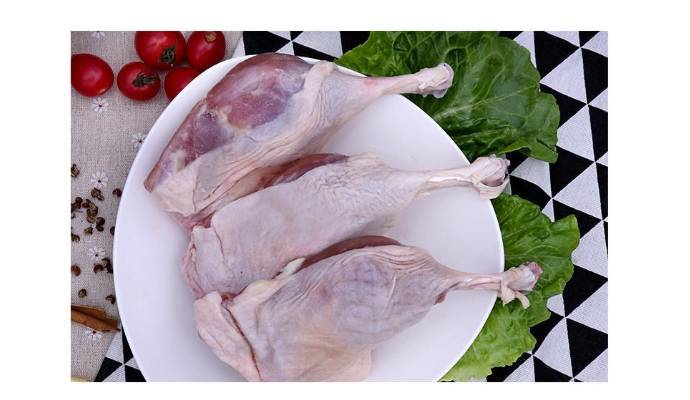 红茶鸭腿   500g-550g/份
