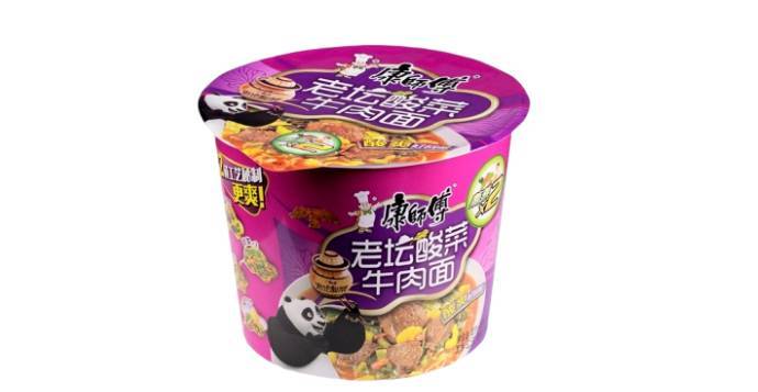 康师傅老坛酸菜牛肉面 122g/桶